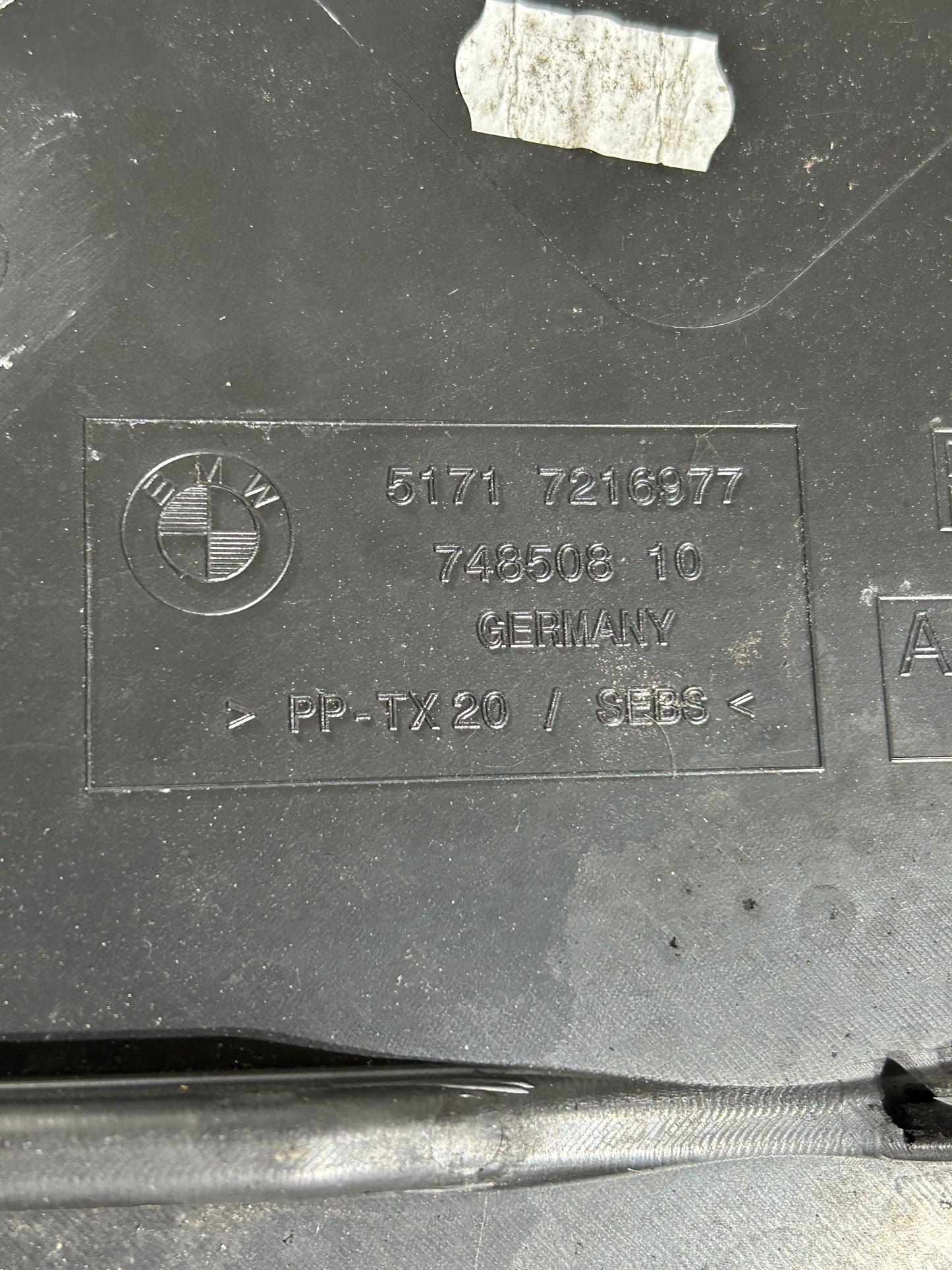 BMW Einsatz Windlauf 5er F11/F10
