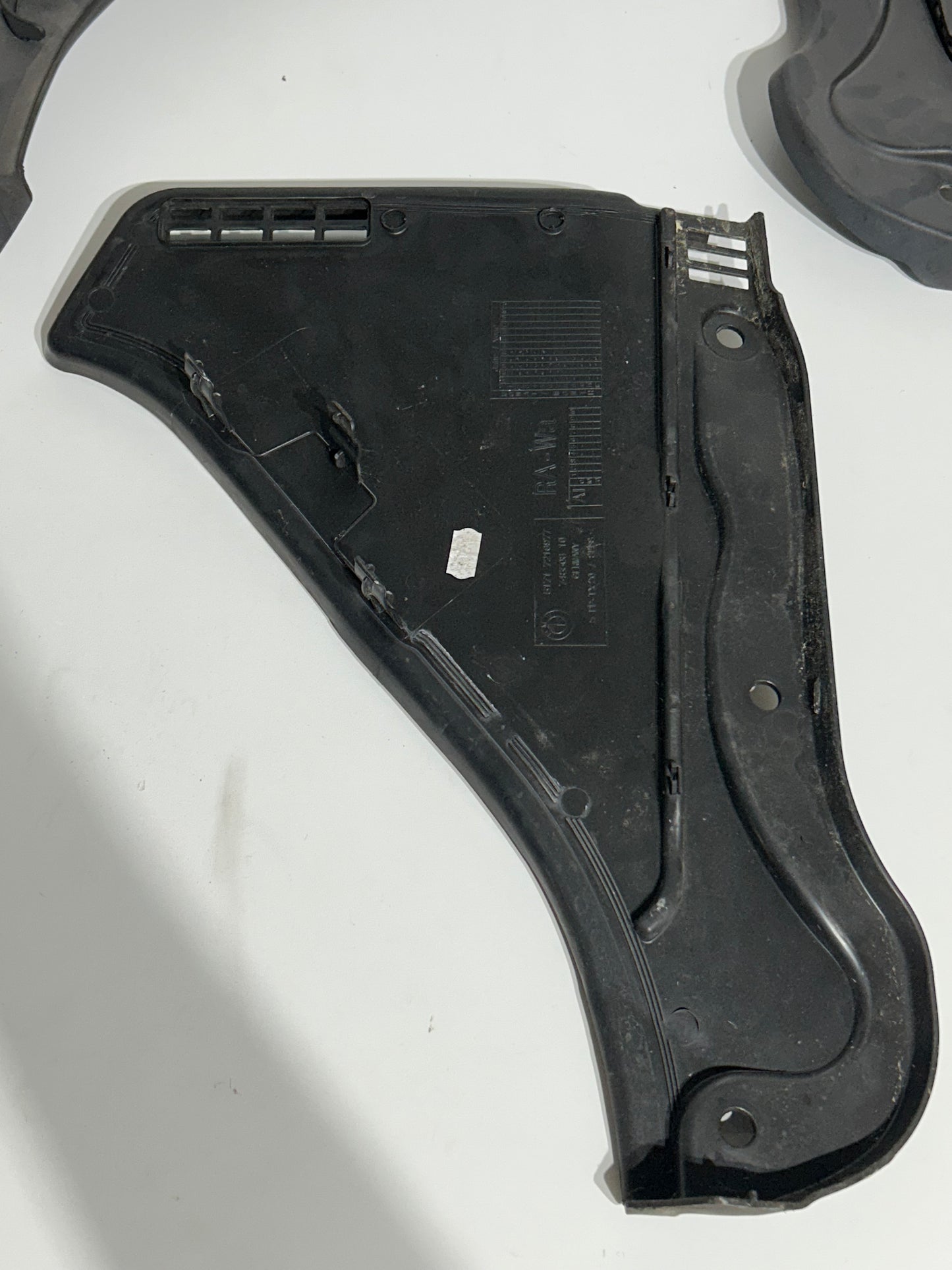 BMW Einsatz Windlauf 5er F11/F10