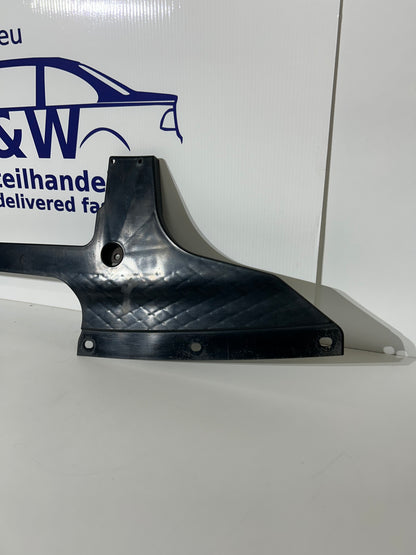 Original BMW 5 F11 Führung unten Mitte hinten Stossstange